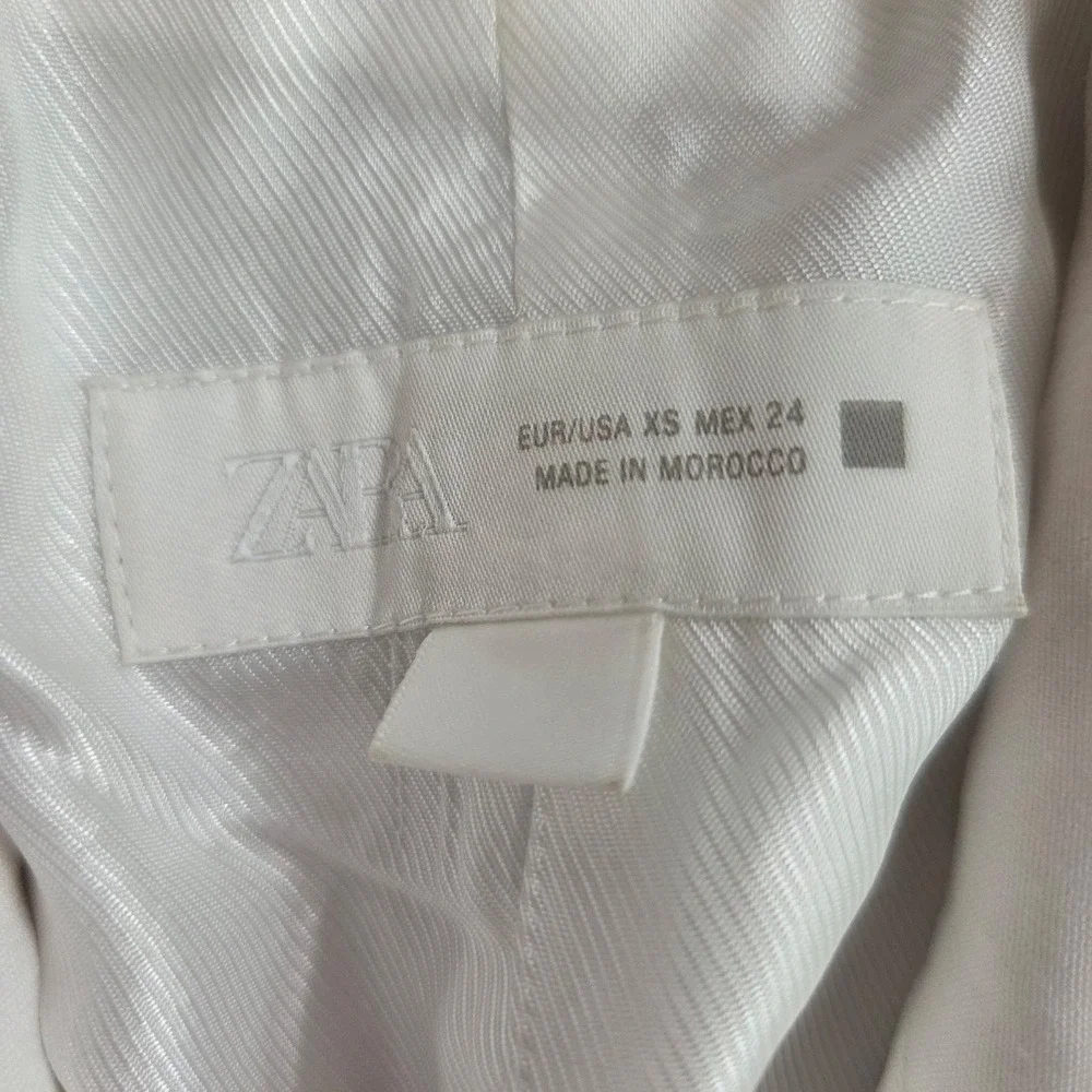 Zara White Double Breasted Cropped Blazer Gold Buttons XS Women Professional - Picture 4 of 6